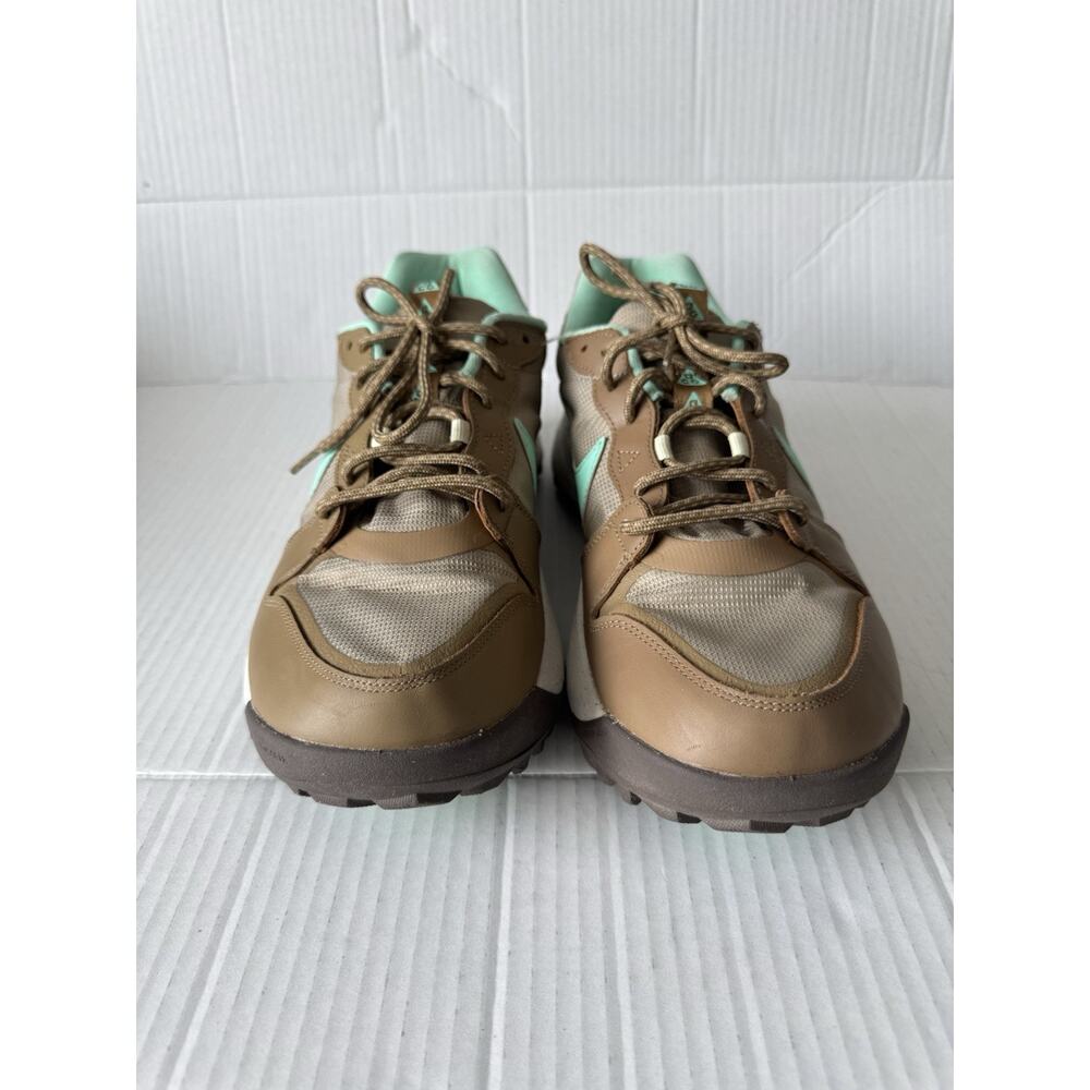 Size 10.5 - Nike ACG Lowcate Limestone Green Glow - Running/Hiking/trekking - Picture 15 of 15